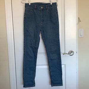 Blue skinny jeans